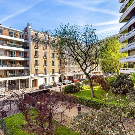 Guestready - Bright Comfort In The 15th Lägenhet *